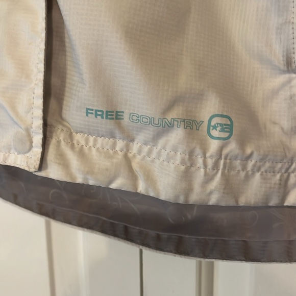 Women's Free Country Athletx Series jacket with hood - Picture 2 of 14